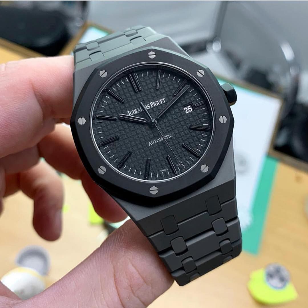 Men's Luxury Dress Watch Quartz Analog Watch